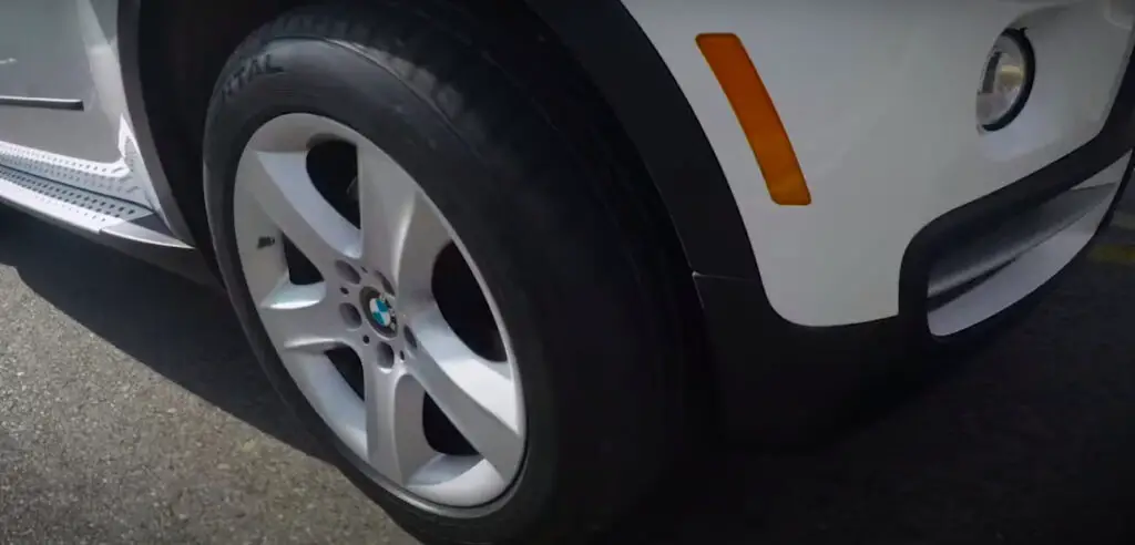 LX20 tread
