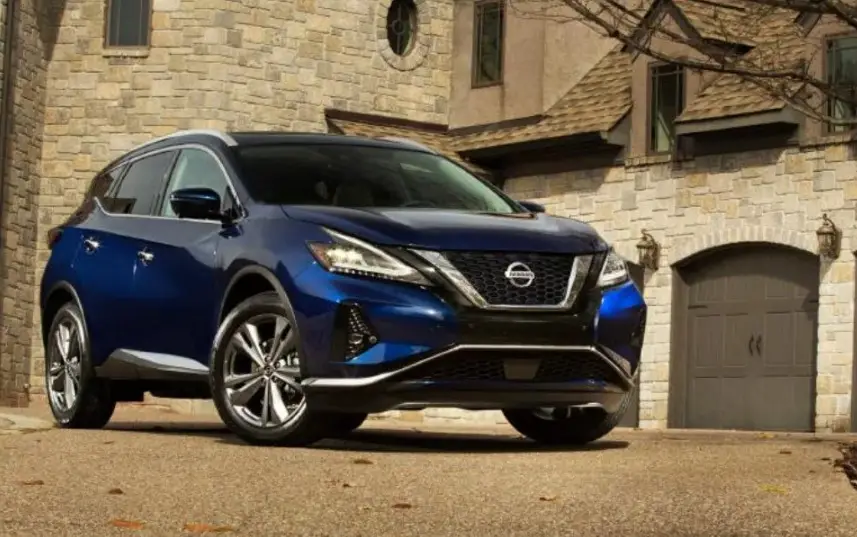 How much air should a Nissan Murano tire have