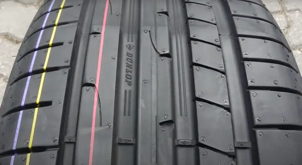 Dunlop Sport Maxx RT2 Tech