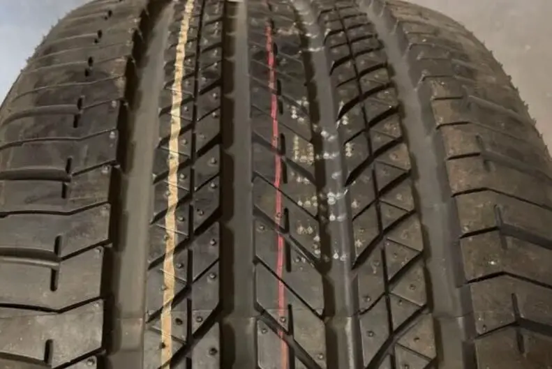 Bridgestone Dueler HL 400 Tire Tech